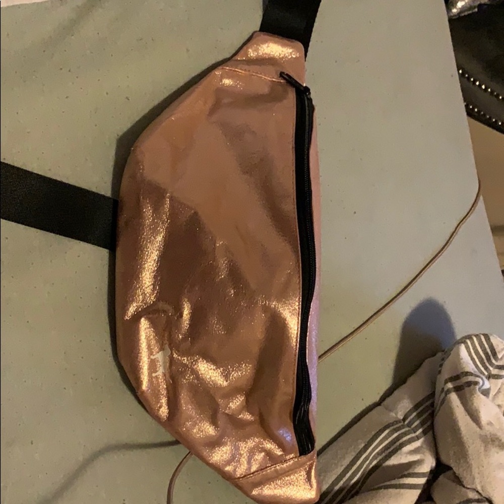Fannie Pack